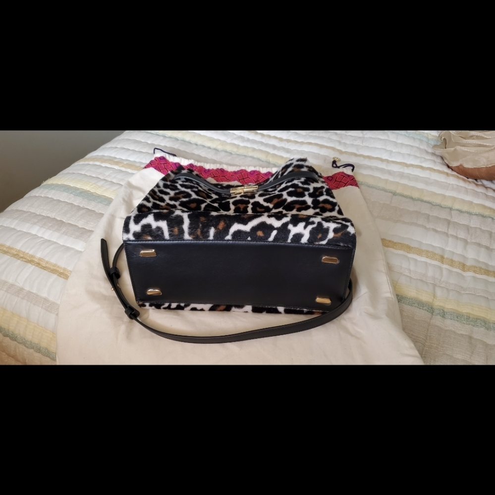 Brand new Tory Burch Lee Radziwill Double Bag - Picture 4 of 13